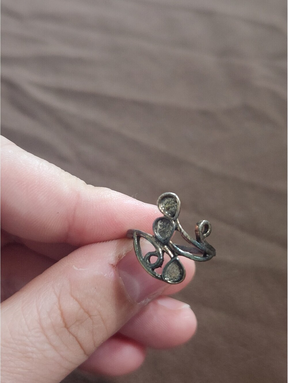 Vintage Openwork Silver Tone Ring